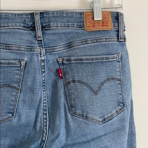 Levi Classic 712 Slim jean